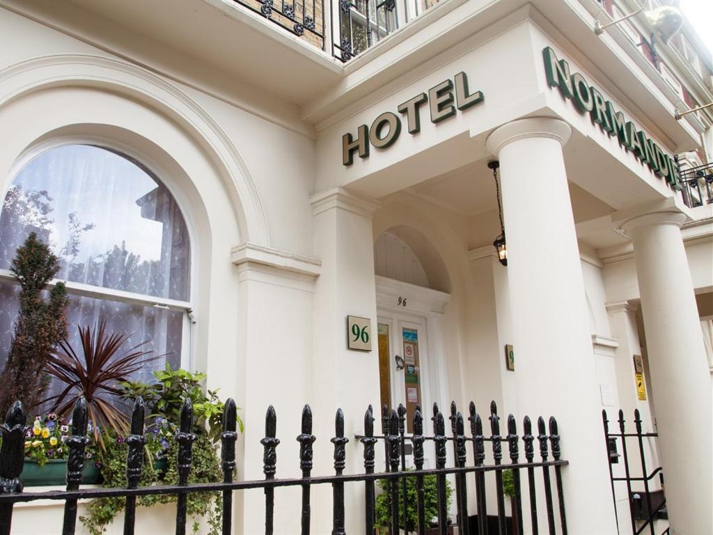 Normandie Hotel Londen Buitenkant foto