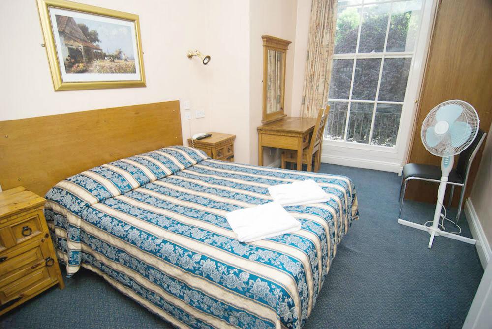 Normandie Hotel Londen Buitenkant foto
